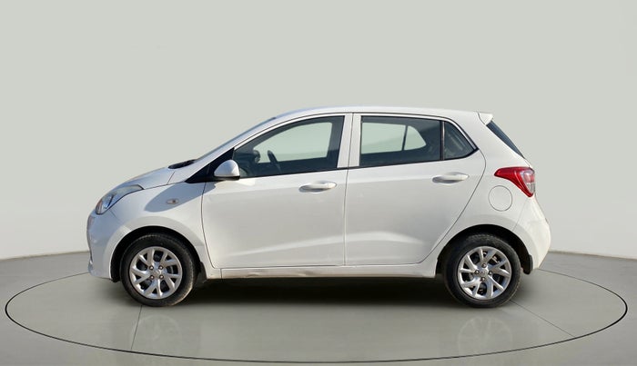 2017 Hyundai Grand i10 MAGNA 1.2 KAPPA VTVT, Petrol, Manual, 44,142 km, Left Side