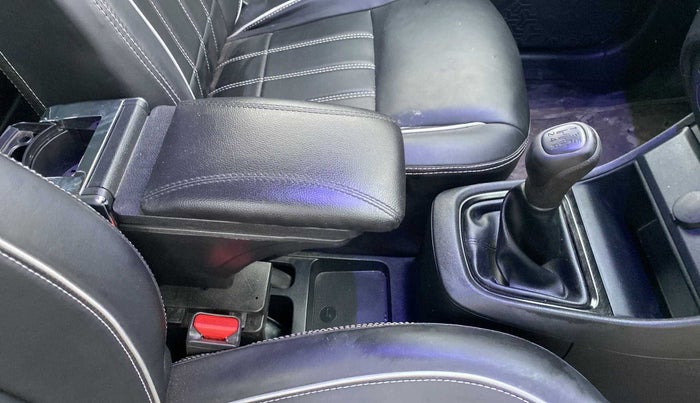 2023 Tata PUNCH PURE MT, Petrol, Manual, 8,246 km, Gear Lever