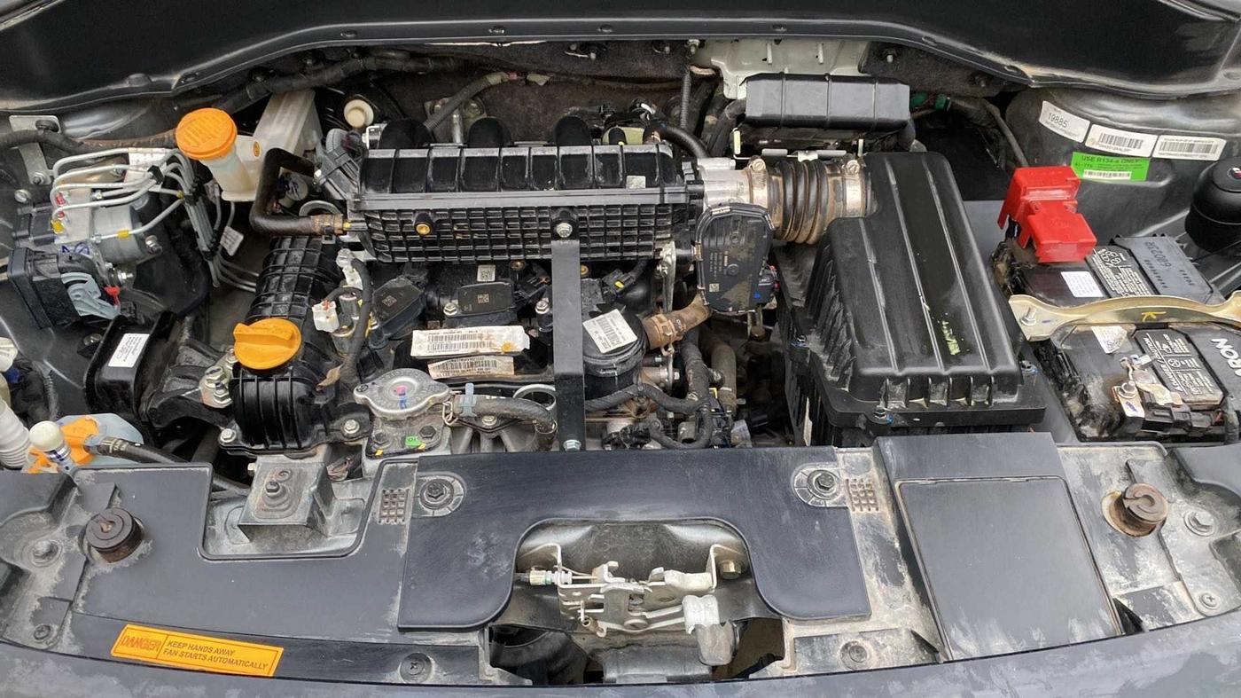 2023 Tata PUNCH PURE MT, Petrol, Manual, 8,246 km, Open Bonet