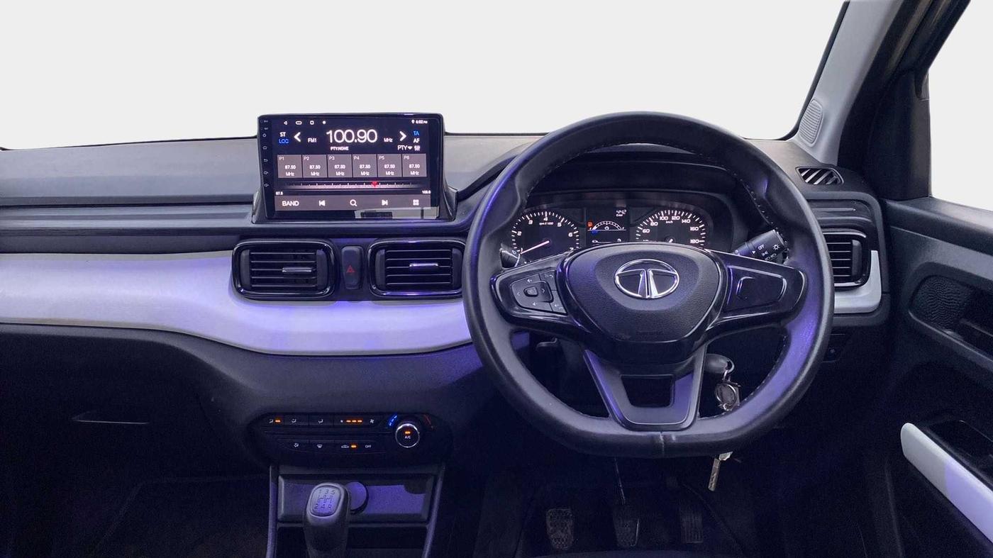 2023 Tata PUNCH PURE MT, Petrol, Manual, 8,246 km, Air Conditioner