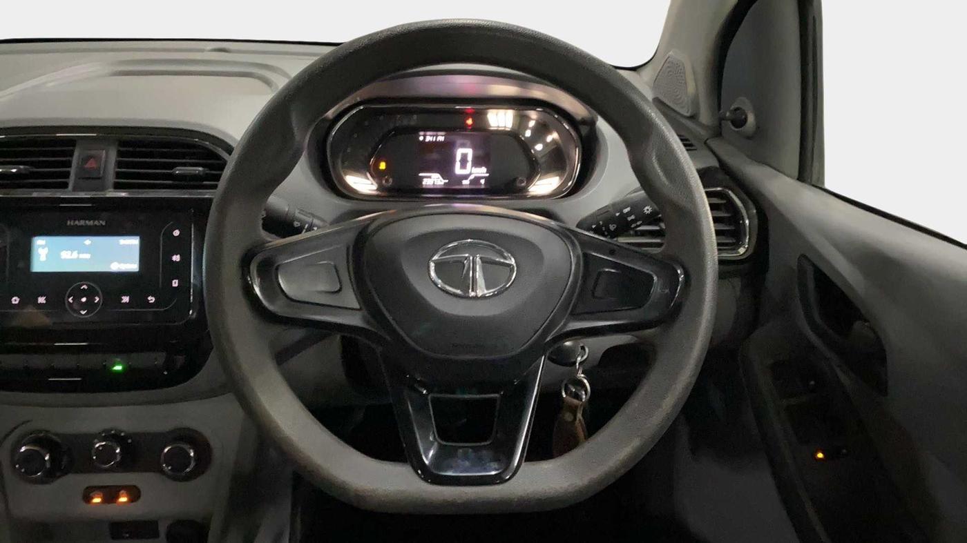2022 Tata TIGOR XM CNG, CNG, Manual, 23,966 km, Steering Wheel Close Up
