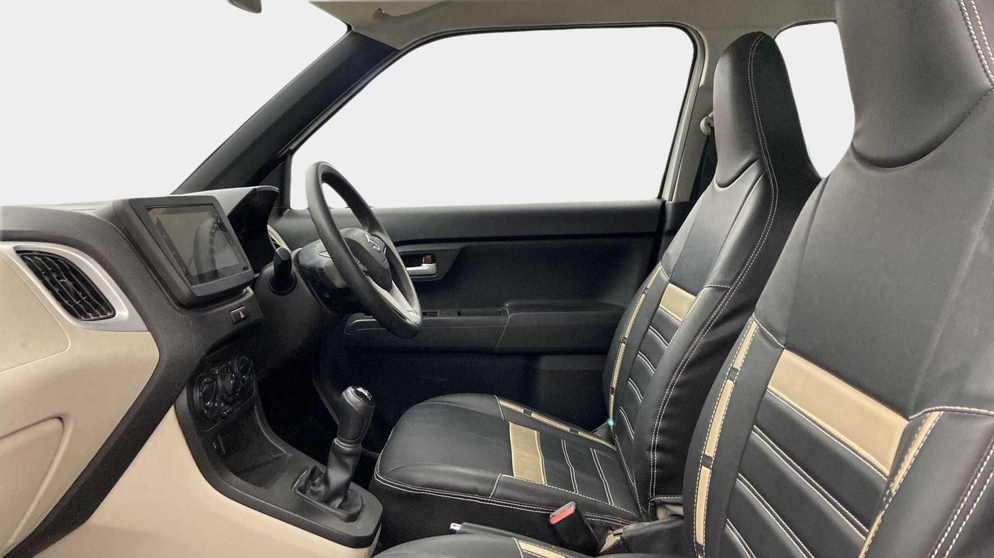 2021 Maruti New Wagon-R ZXI 1.2, Petrol, Manual, 22,877 km, Right Side Front Door Cabin