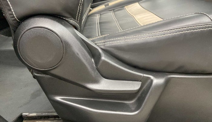 2021 Maruti New Wagon-R ZXI 1.2, Petrol, Manual, 22,877 km, Driver Side Adjustment Panel