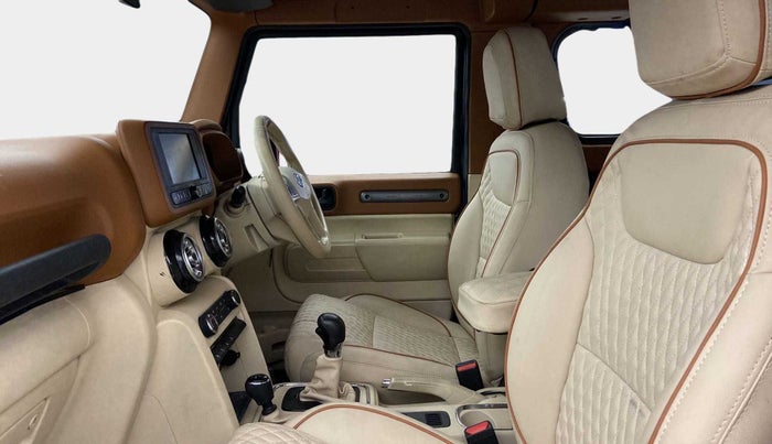 2021 Mahindra Thar LX PETROL HT 4WD AT, Petrol, Automatic, 29,941 km, Right Side Front Door Cabin