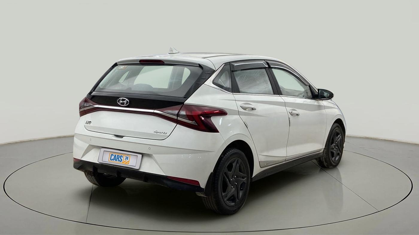 2021 Hyundai NEW I20 SPORTZ 1.2 MT, Petrol, Manual, 26,849 km, Right Back Diagonal