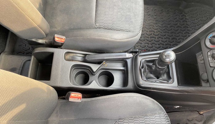 2021 Maruti Vitara Brezza LXI, Petrol, Manual, 34,595 km, Gear Lever