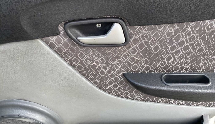 2018 Maruti Alto 800 LXI, Petrol, Manual, 16,662 km, Driver Side Door Panels Control