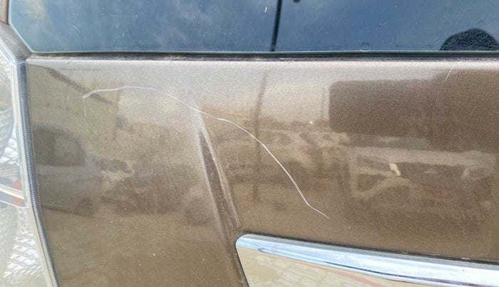 2018 Maruti Wagon R 1.0 VXI + (O) AMT, Petrol, Automatic, 39,881 km, Dicky (Boot door) - Minor scratches