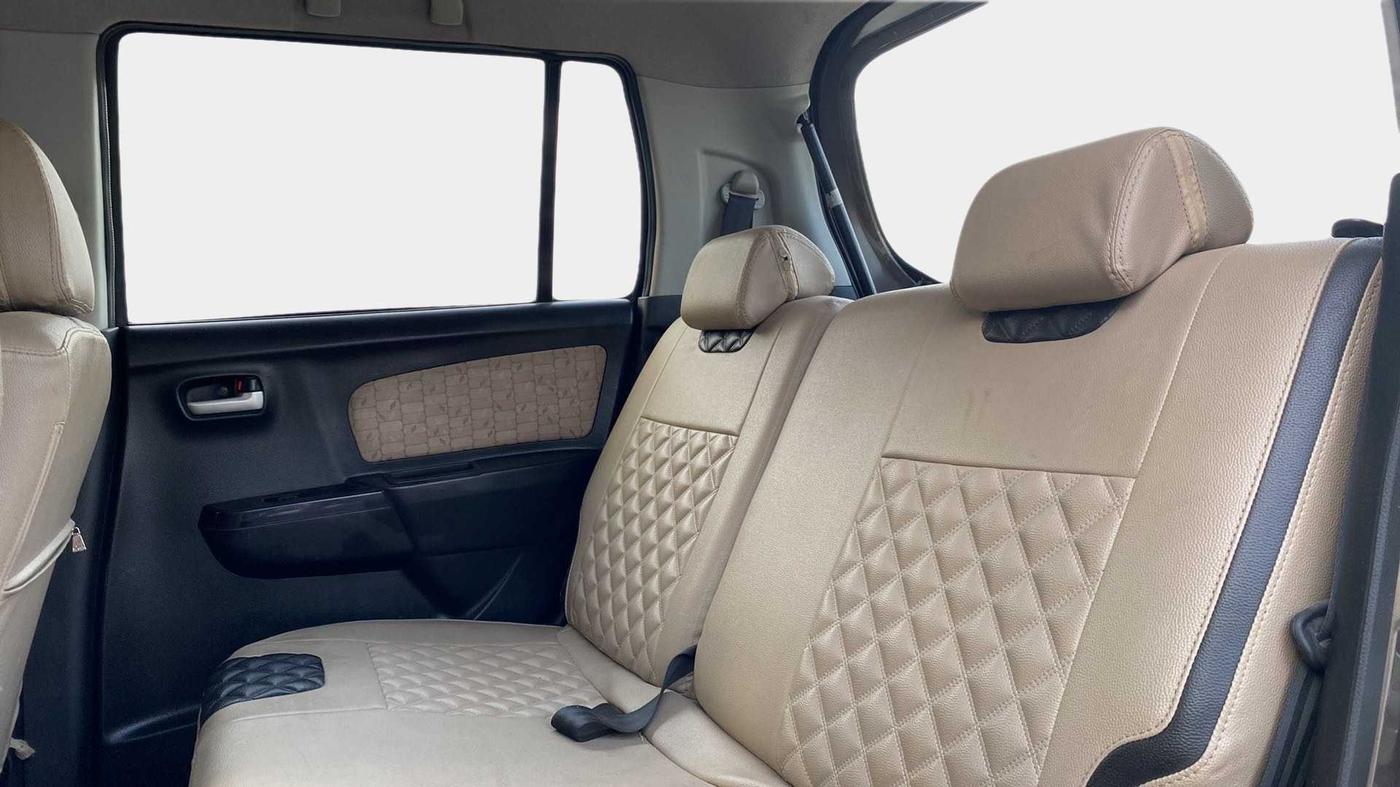 2018 Maruti Wagon R 1.0 VXI + (O) AMT, Petrol, Automatic, 39,881 km, Right Side Rear Door Cabin