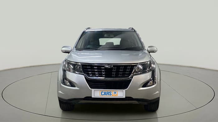 2018 Mahindra XUV500 W11, Diesel, Manual, 76,476 km, Front