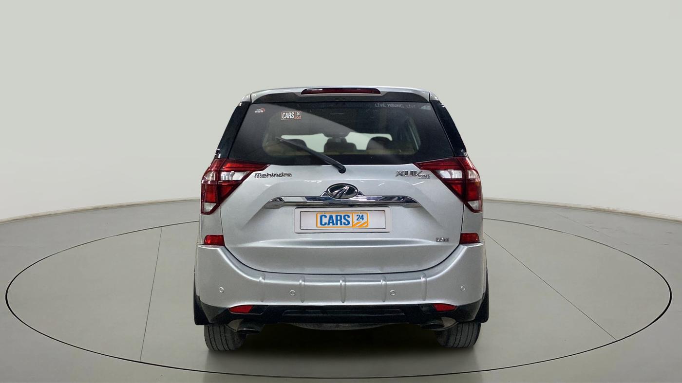 2018 Mahindra XUV500 W11, Diesel, Manual, 76,476 km, Back/Rear