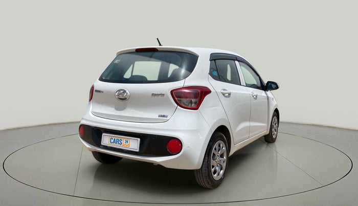 2017 Hyundai Grand i10 SPORTZ 1.2 KAPPA VTVT, Petrol, Manual, 82,136 km, Right Back Diagonal