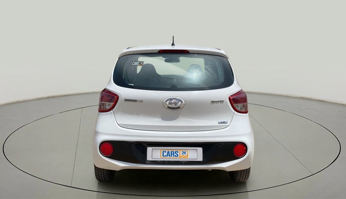 2017 Hyundai Grand i10 SPORTZ 1.2 KAPPA VTVT, Petrol, Manual, 82,136 km, Back/Rear