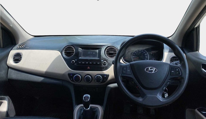 2017 Hyundai Grand i10 SPORTZ 1.2 KAPPA VTVT, Petrol, Manual, 82,136 km, Dashboard