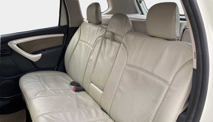 2014 Renault Duster 85 PS RXL DIESEL, Diesel, Manual, 98,299 km, Right Side Rear Door Cabin