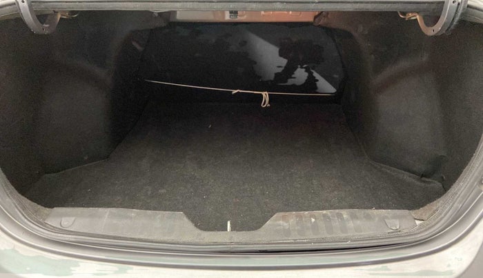 2017 Maruti Ciaz ZETA 1.4  AT PETROL, Petrol, Automatic, 23,202 km, Boot Inside