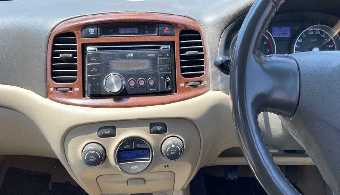 2010 Hyundai Verna TRANSFORM 1.6 SX VTVT, Petrol, Manual, 1,14,988 km, Air Conditioner
