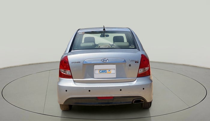 2010 Hyundai Verna TRANSFORM 1.6 SX VTVT, Petrol, Manual, 1,14,988 km, Back/Rear