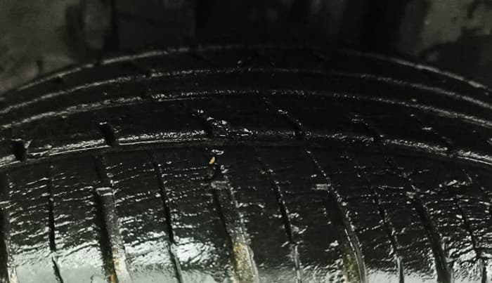 2018 Renault Kwid CLIMBER 1.0, Petrol, Manual, 62,926 km, Left Front Tyre Tread
