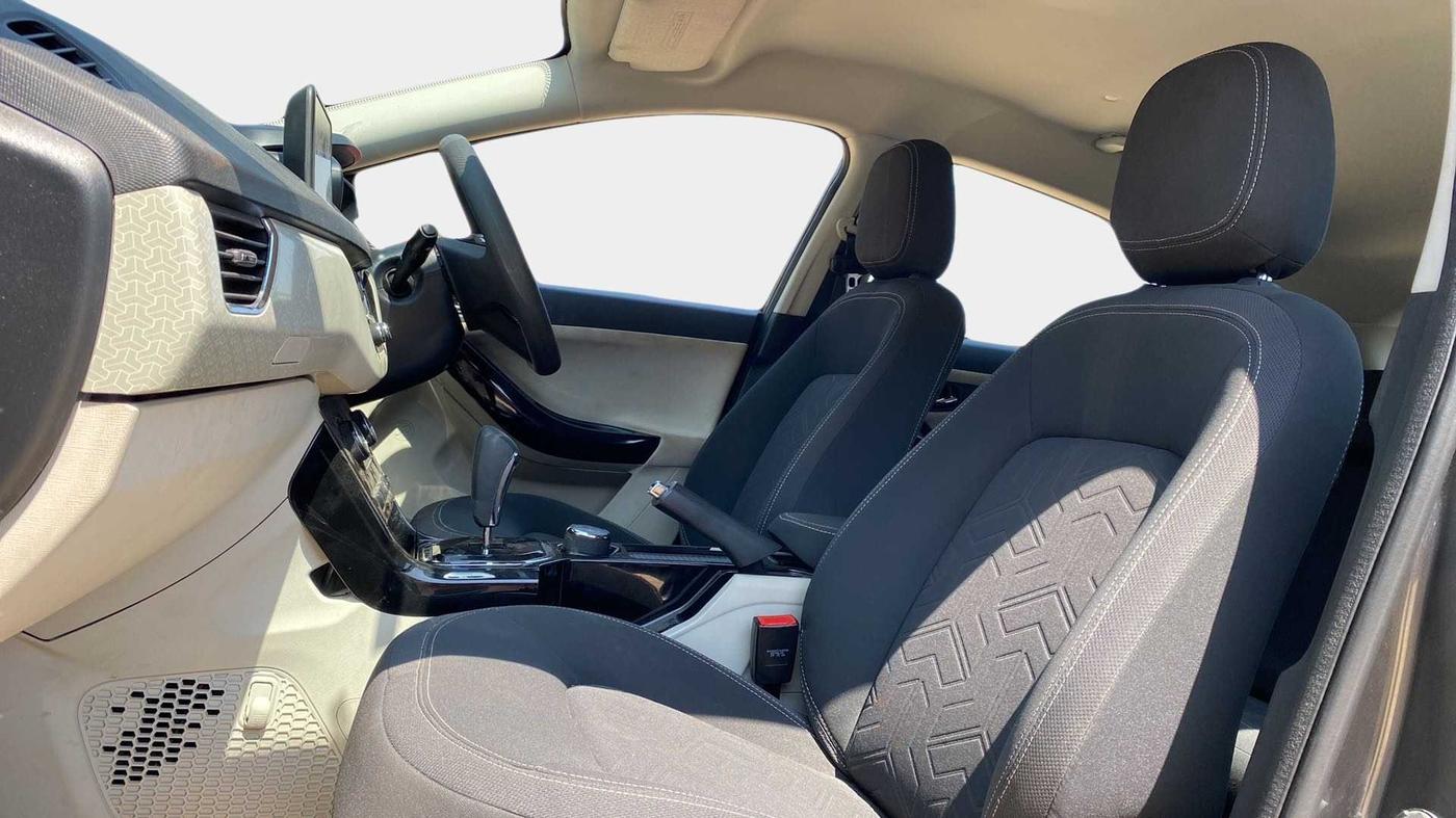 2021 Tata NEXON XZA PLUS DIESEL, Diesel, Automatic, 37,951 km, Right Side Front Door Cabin