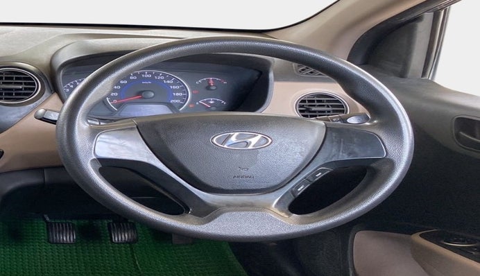 2017 Hyundai Grand i10 MAGNA 1.2 KAPPA VTVT, Petrol, Manual, 49,654 km, Steering Wheel Close Up