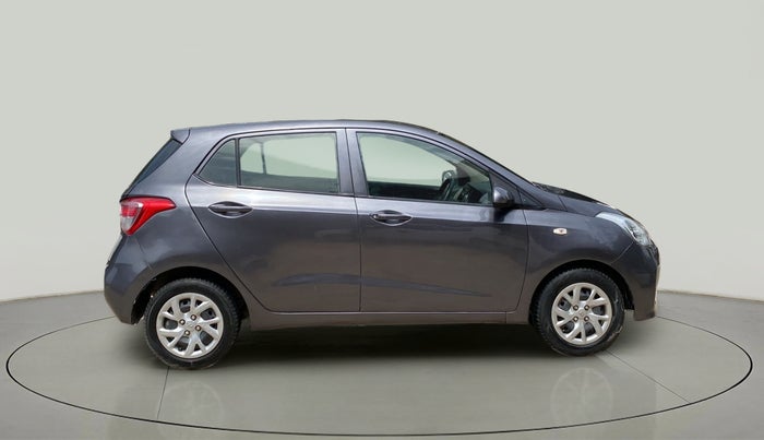 2017 Hyundai Grand i10 MAGNA 1.2 KAPPA VTVT, Petrol, Manual, 49,654 km, Right Side View