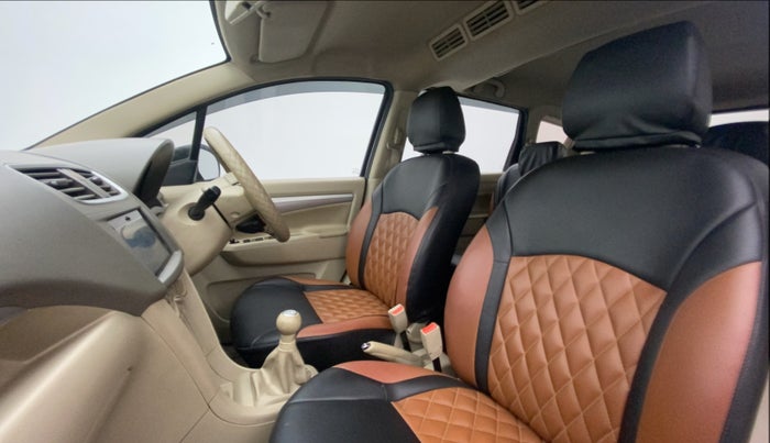 2018 Maruti Ertiga ZDI + SHVS, Diesel, Manual, 82,758 km, Right Side Front Door Cabin