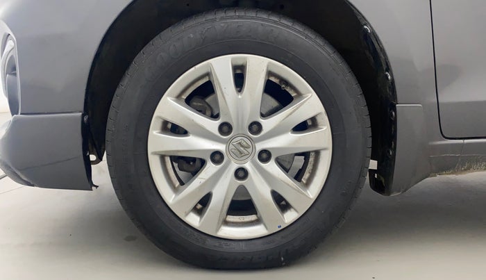 2018 Maruti Ertiga ZDI + SHVS, Diesel, Manual, 82,758 km, Left Front Wheel