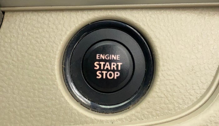 2018 Maruti Ertiga ZDI + SHVS, Diesel, Manual, 82,758 km, Keyless Start/ Stop Button