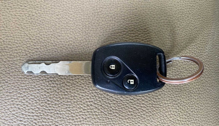 2014 Honda Amaze 1.5L I-DTEC VX, Diesel, Manual, 84,582 km, Key Close Up