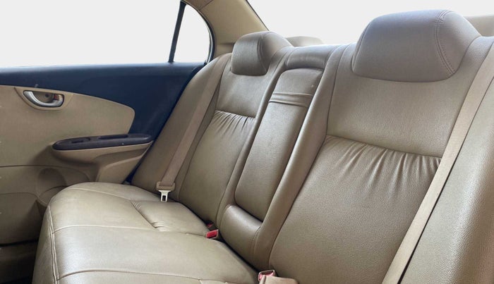 2014 Honda Amaze 1.5L I-DTEC VX, Diesel, Manual, 84,582 km, Right Side Rear Door Cabin