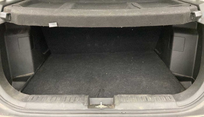 2023 Maruti BREZZA VXI SMART HYBRID, Petrol, Manual, 19,281 km, Boot Inside