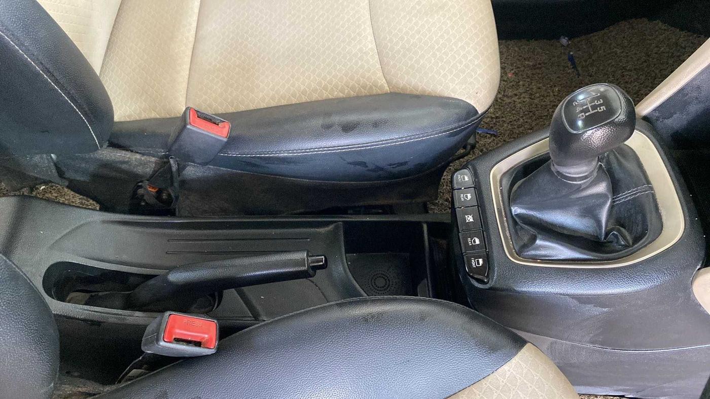 2019 Hyundai NEW SANTRO ASTA MT, Petrol, Manual, 25,012 km, Gear Lever