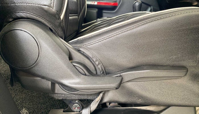 2022 Maruti Celerio ZXI PLUS, Petrol, Manual, 5,444 km, Driver Side Adjustment Panel
