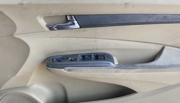2012 Honda City 1.5L I-VTEC V MT, Petrol, Manual, 85,556 km, Driver Side Door Panels Control