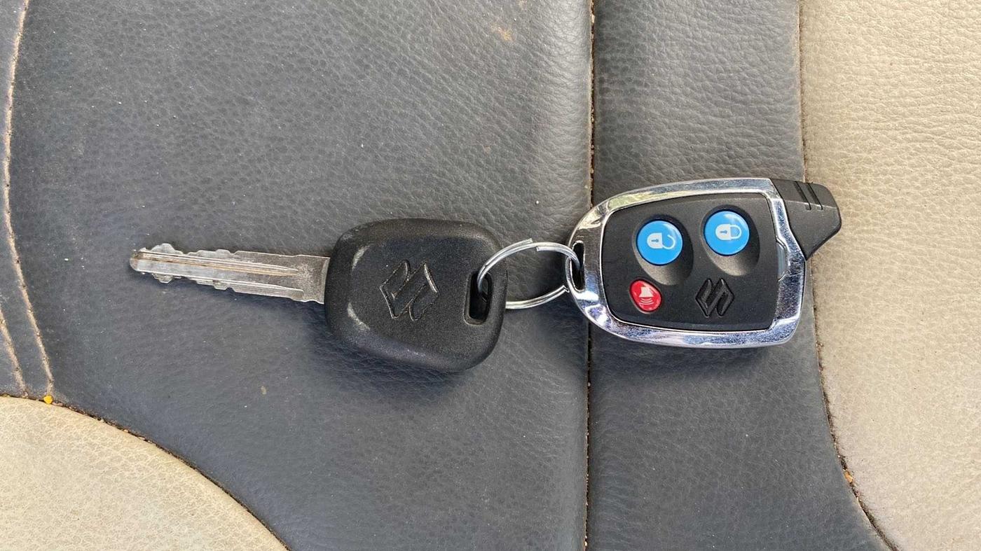 2016 Maruti Alto 800 LXI, Petrol, Manual, 49,965 km, Key Close Up