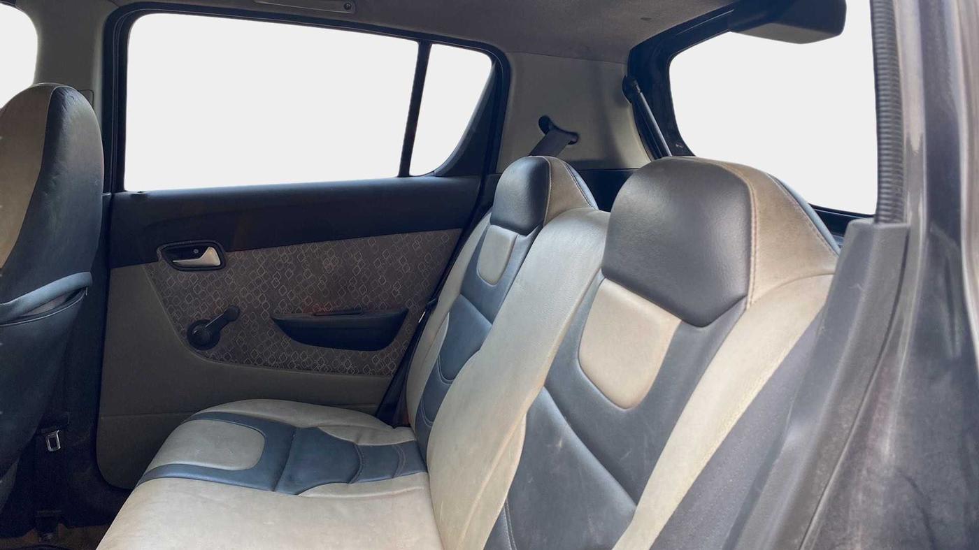2016 Maruti Alto 800 LXI, Petrol, Manual, 49,965 km, Right Side Rear Door Cabin