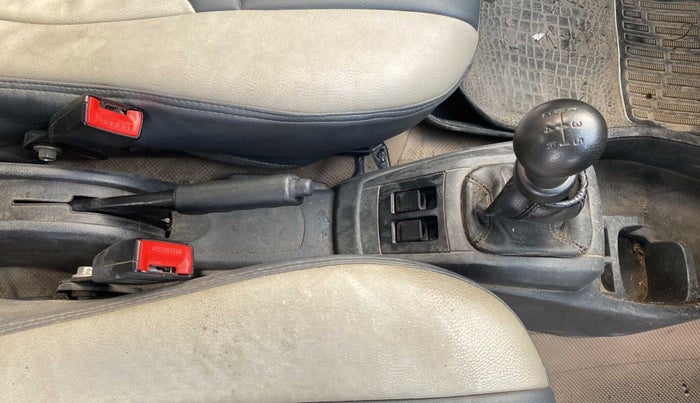 2016 Maruti Alto 800 LXI, Petrol, Manual, 49,965 km, Gear Lever