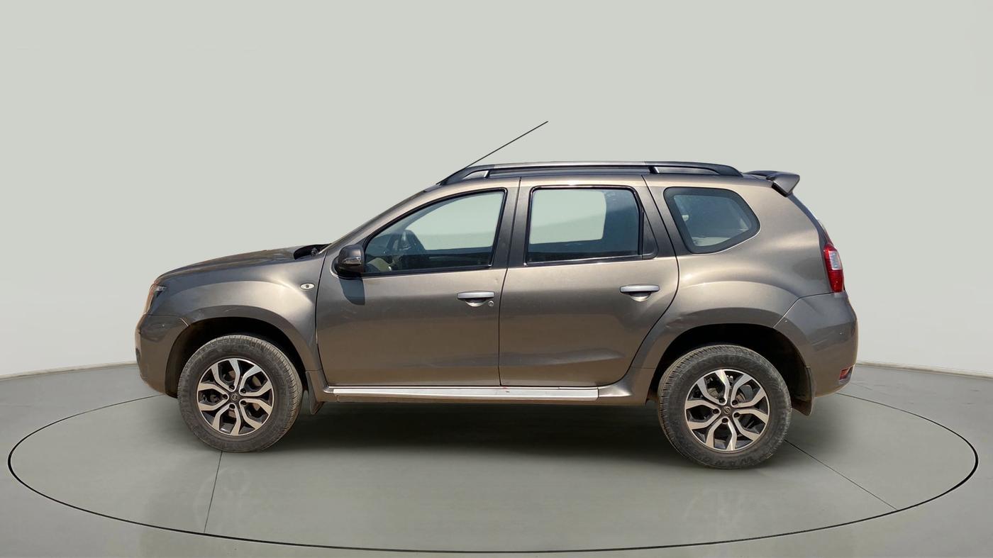 2016 Nissan Terrano XL D PLUS, Diesel, Manual, 86,493 km, Left Side