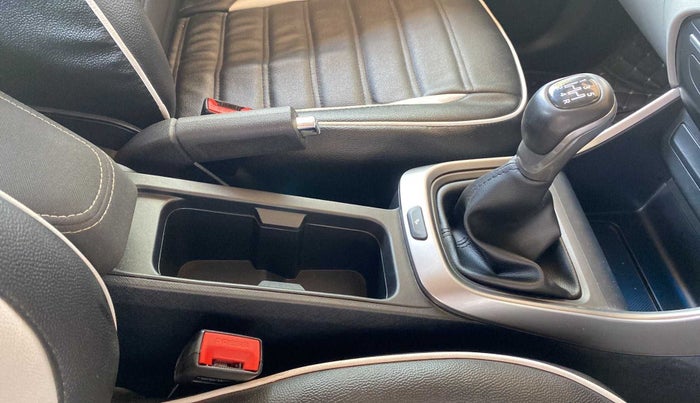 2020 Tata ALTROZ XZ PLUS PETROL, Petrol, Manual, 12,303 km, Gear Lever