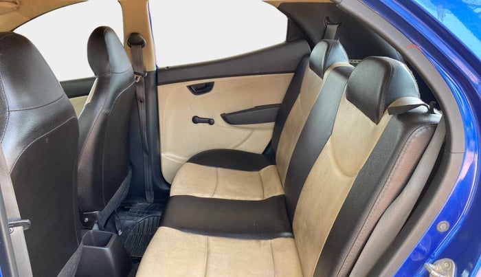 2014 Hyundai Eon ERA +, Petrol, Manual, 49,614 km, Right Side Rear Door Cabin