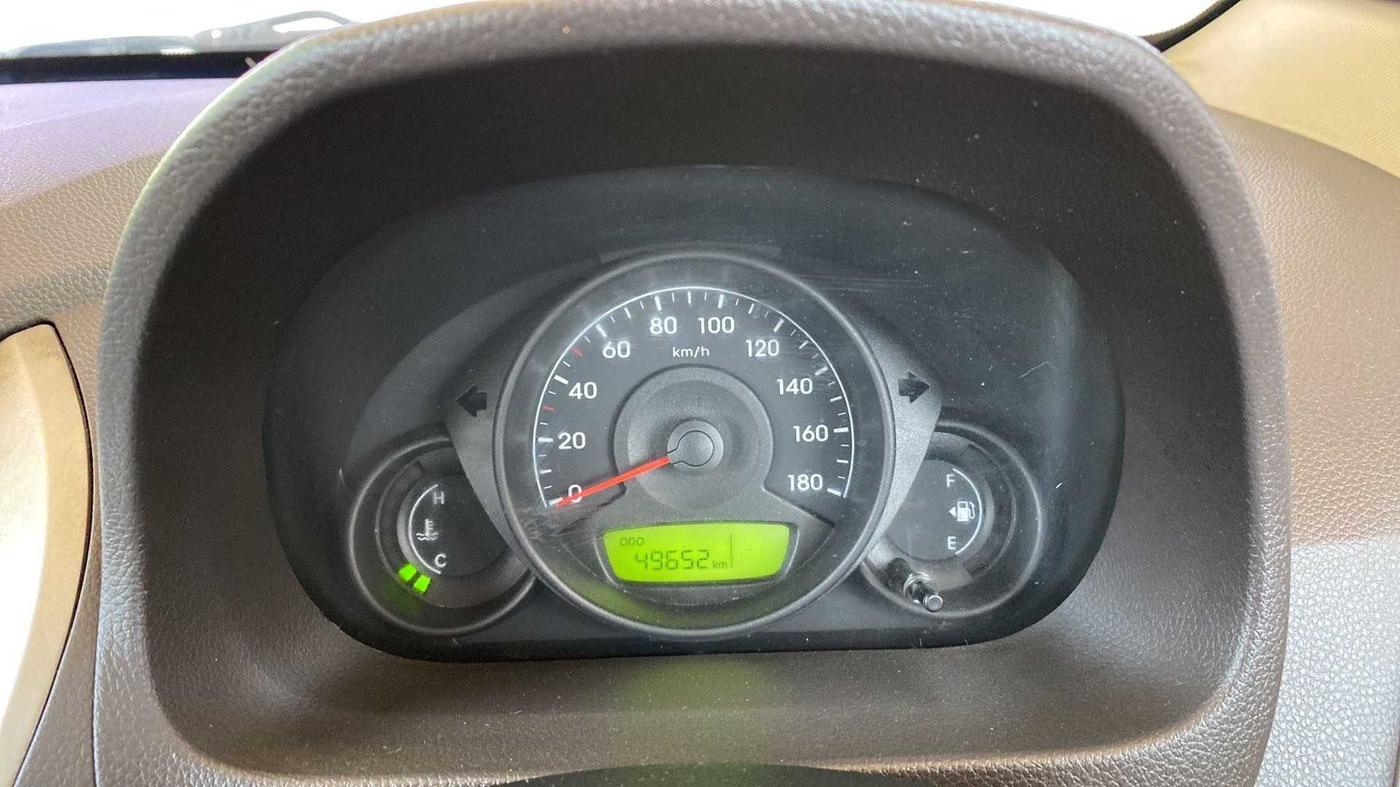 2014 Hyundai Eon ERA +, Petrol, Manual, 49,614 km, Odometer Image
