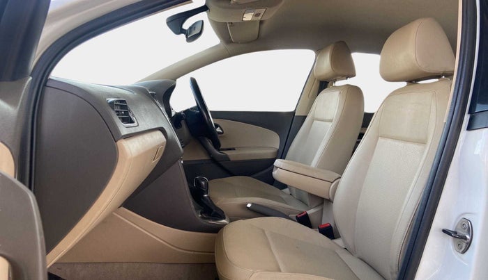 2017 Volkswagen Vento HIGHLINE PLUS 1.2 AT 16 ALLOY, Petrol, Automatic, 88,571 km, Right Side Front Door Cabin