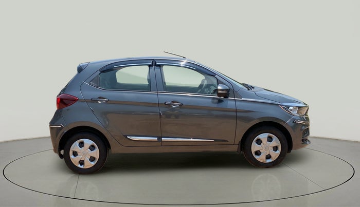 2022 Tata Tiago XT PETROL, Petrol, Manual, 5,256 km, Right Side View