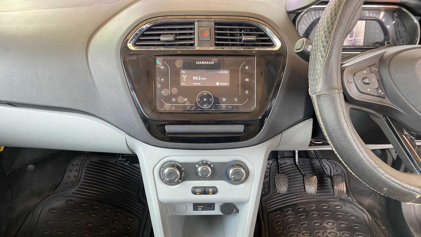 2022 Tata Tiago XT PETROL, Petrol, Manual, 5,256 km, Air Conditioner