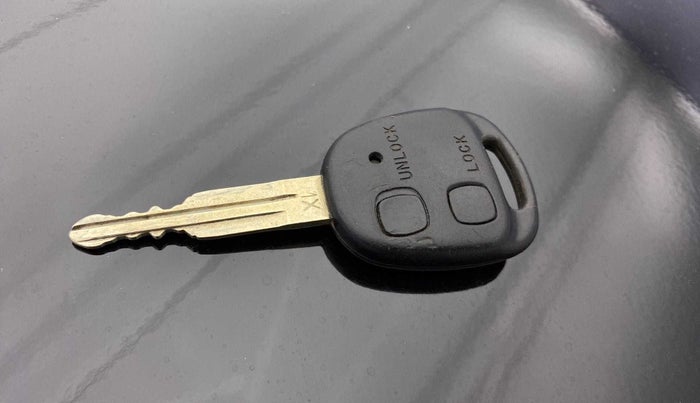 2011 Hyundai Santro Xing GL PLUS, Petrol, Manual, 69,213 km, Key Close Up