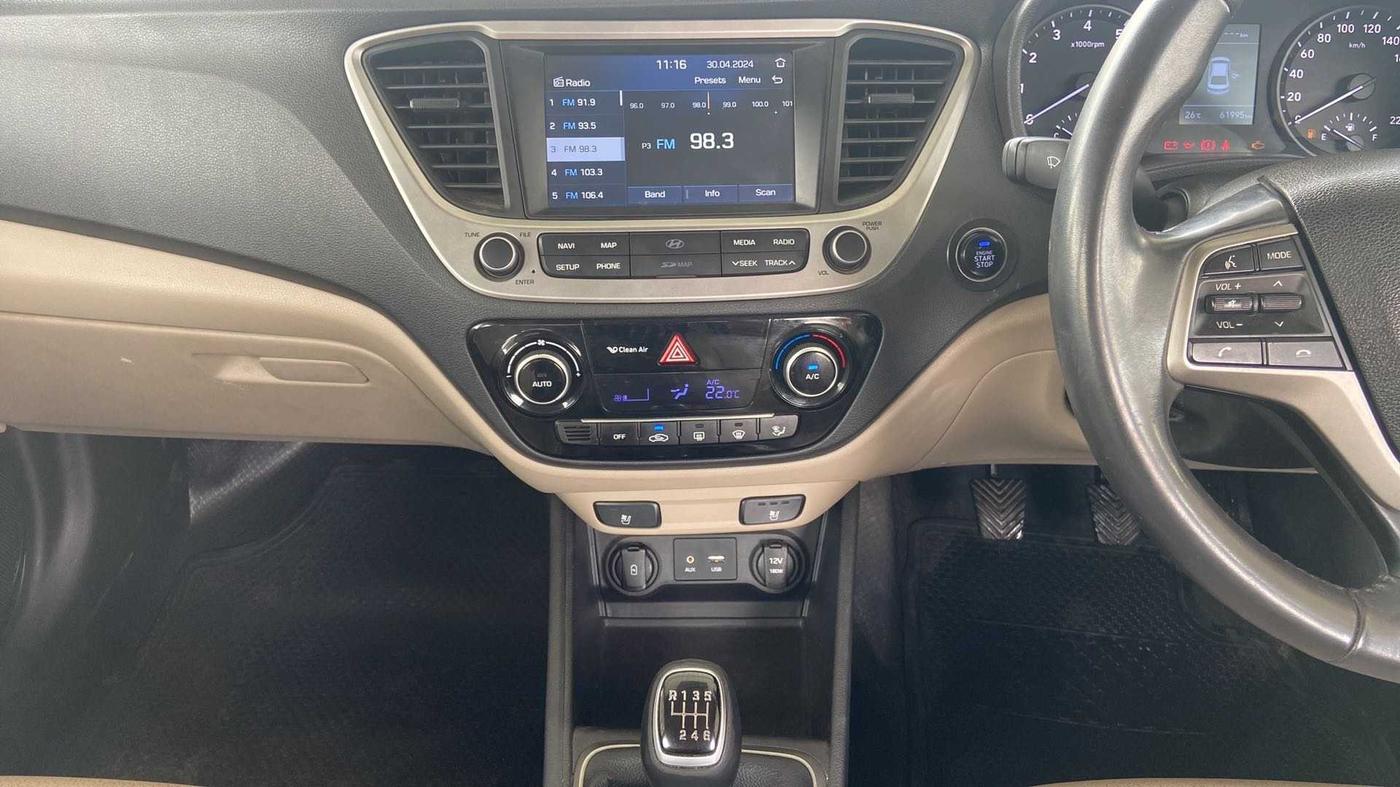 2017 Hyundai Verna 1.6 VTVT SX O, Petrol, Manual, 62,007 km, Air Conditioner