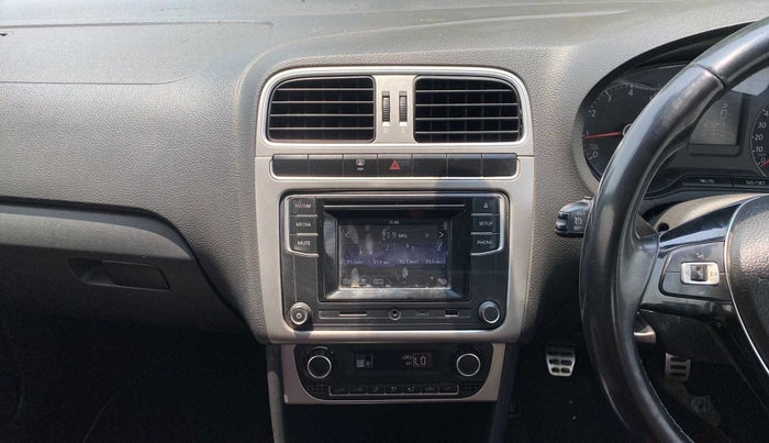 2017 Volkswagen Polo HIGHLINE1.2L, Petrol, Manual, 63,196 km, Air Conditioner