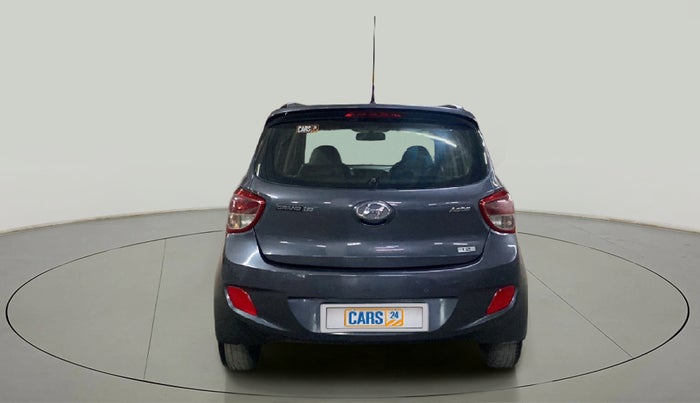 2015 Hyundai Grand i10 ASTA (O) 1.2 KAPPA VTVT, Petrol, Manual, 1,17,933 km, Back/Rear