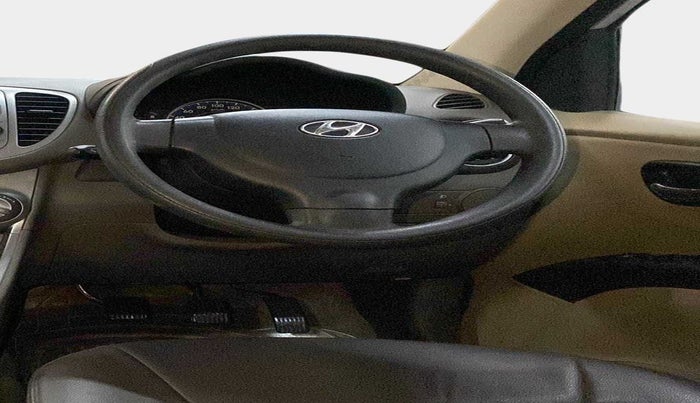 2011 Hyundai i10 SPORTZ 1.2, Petrol, Manual, 24,266 km, Steering Wheel Close Up
